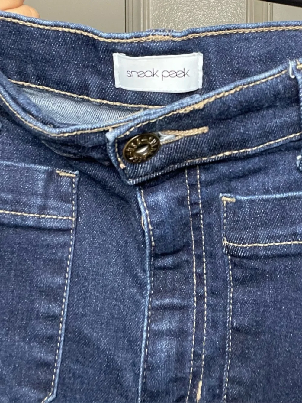 Sneak Peak Vintage Wash Wide Leg Stretchy Jeans